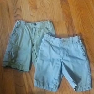 Boy's khaki shorts size 6